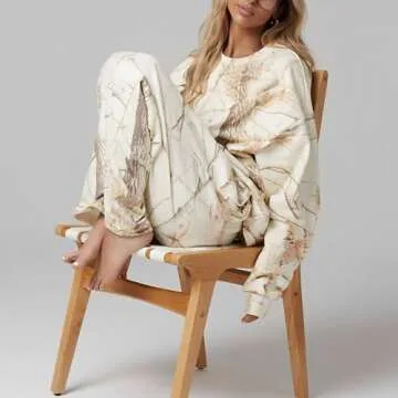 Jielayou Camo Sweatsuits for Women Set 2 Piece Crewneck Camo Hoodies & Wide Leg Camo Sweatpant Fall Outfits Lounge Sets