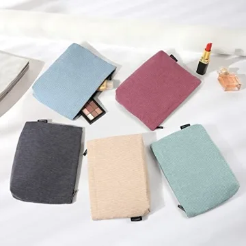 Stylish MAANGE Cosmetic Bag for Organization and Travel