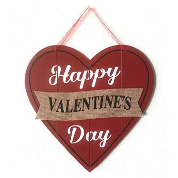 Heart-shaped Wooden Valentine's Day Wall Decoration