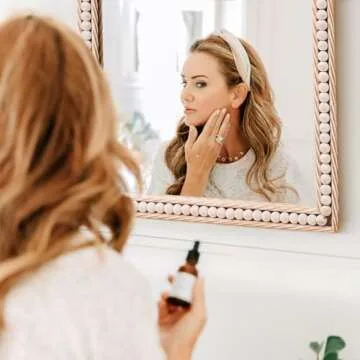 Gold Arch Mirror,20x30 Rustic Farmhouse Mirrors for Wall Decor,Gold Modern Metal Distressed Vanity Accent Arch Beaded Mirror for Bathroom,Living Room,Washroom,Bedroom