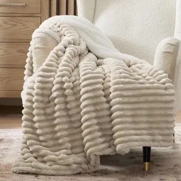 Bedsure Sherpa Throw Blanket - Luxurious Soft Cozy Fleece for Winter, 50x60