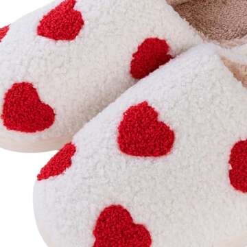 Women Slippers Cute Pattern Strawberry Slippers Warm Soft Bedroom Shoes Fuzzy Closed Toe Sandals Non...