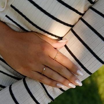 Espere 18K Gold Plated Chain Link Statement Ring - Dainty Elegance