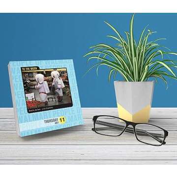 2024 People of Walmart Boxed Calendar: 365 Days of Shop and Awe (Funny Daily Desk Calendar, White Elephant Gag Gift for Adults)