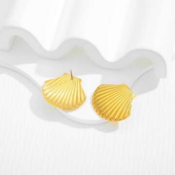 WOWORAMA Gold Seashell Earrings for Women Striped Large Scallop Shell Earring Vintage Big Sea Shell Stud Earrings Boho Summer Beach Statement Earring