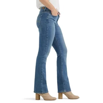 Lee Women's Ultra Lux Comfort Bootcut Jean - Majestic 10 Short