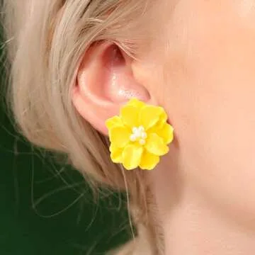 Rrdaily Boho Acrylic Pearl Flower Stud Earrings for Women White Exaggeration Camellia Drop Earrings Sweet Resin Flower Dangle Earrings Jewelry Gift (Yellow)