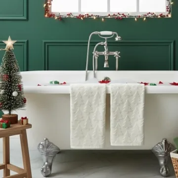 Artoid Mode 3D Xmas Tree Jacquard Hand Towels - 2 Pcs