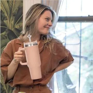 BABORUI Anti Wrinkle Straw for Stanley Cup 40oz, 2pcs Reusable Glass Anti Lip Wrinkle Straw with Cleaning Brush, Anti Wrinkle Drinking Straw Cup Accessories for Stanley No Extension Required