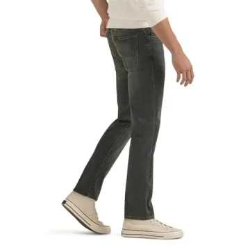 Lee Men's Extreme Motion Straight Taper Jeans - Comfort & Flexibility
