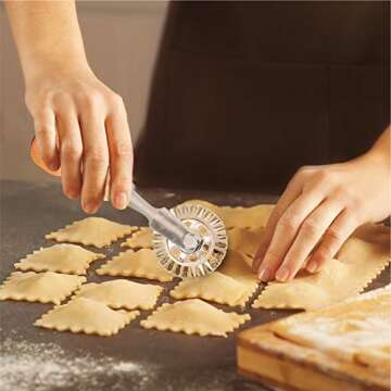Ravioli Cutter Stamp Maker and Pasta Roller Wheel Cutter Set, Round Square Shape Fluted Press Mold with Wooden Handle, for Kitchen Ravioli Machine