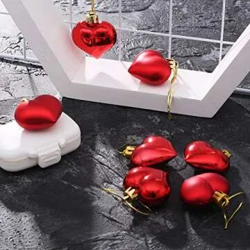 Boao 24 Pieces Heart Shaped Ornaments Valentine‘s Day Heart Ornament for Valentine‘s Day Decoration, 2 Styles