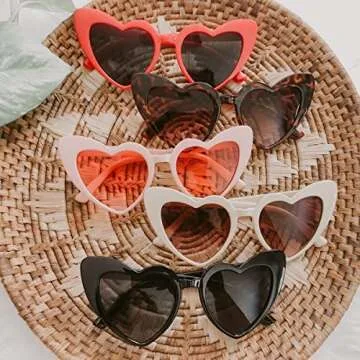 GIFIORE Heart Sunglasses Vintage Retro Oversized Cat Eye Heart Shaped Sun Glasses (Red Frame)