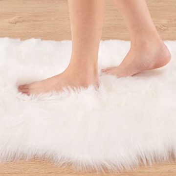 Carvapet Luxury Faux Sheepskin Rug Soft Plush Cushion