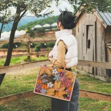 Stylish QTKJ Straw Tote Bag for Women, Perfect for Summer