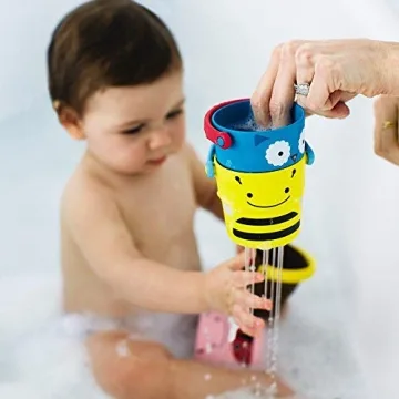 Skip Hop Zoo Stack & Pour Buckets for Bath Fun