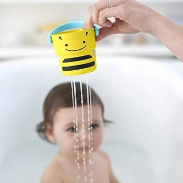 Skip Hop Zoo Stack & Pour Buckets for Bath Fun