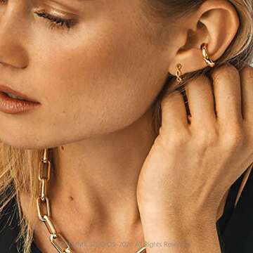 Dainty Gold Chain Huggie Hoop Earrings – Minimalist Style