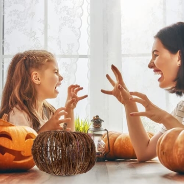 Veemoon Rattan Pumpkin – Elegant Harvest Decor for All