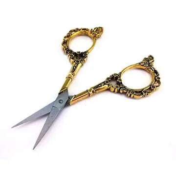 Yueton Vintage Europea Style Plum Blossom Needlework Embroidery Scissors (Gold)