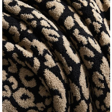 Super Soft Leopard Print Throw Blanket for Cozy Comfort