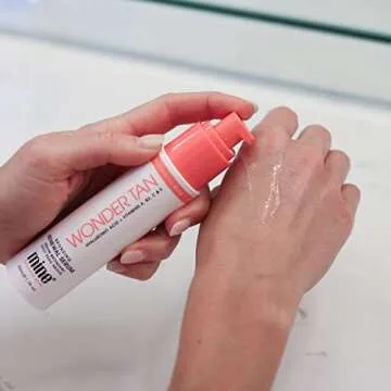 Hydrating Bronzing Serum with Hyaluronic Acid for Face