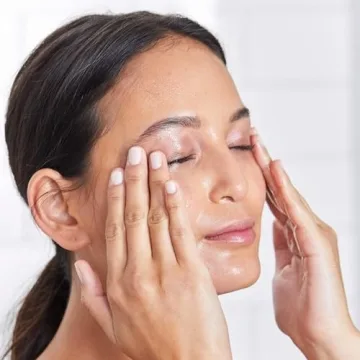 DHC Deep Cleansing Oil - Makeup Remover & Pore Cleanser