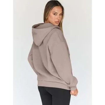 Trendy Queen Women's Zipped Hoodie for Cozy Comfort