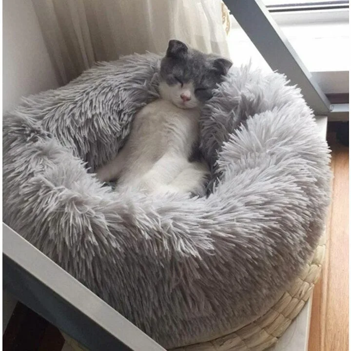Cozy Plush Round Pet Bed for Cats & Small Dogs