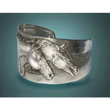 Elegant Handmade Horse Head Bracelet - Unique Gift