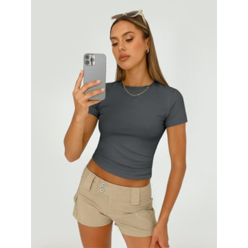 Trendy Queen Women's Y2k Crop Tops Soft Stylish Summer Tees