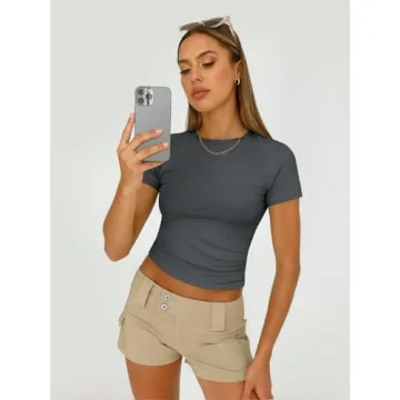 Trendy Queen Women's Y2k Crop Tops Soft Stylish Summer Tees
