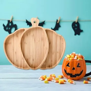 Vencer Pumpkin Bamboo Serving Platter for Halloween Festivities