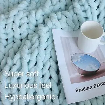 Maetoow Chenille Chunky Knit Blanket Throw