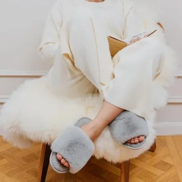 LongBay Women's Fuzzy Faux Fur Memory Foam Slippers Gray