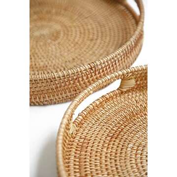 HITOMEN 11.8'' Hand-Woven Round Rattan Serving Tray Decorative Wicker Trays with Handles for Coffee Table (Natural-M)