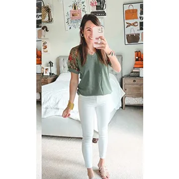 MIHOLL Women's Lace V Neck Puff Sleeve Casual Top