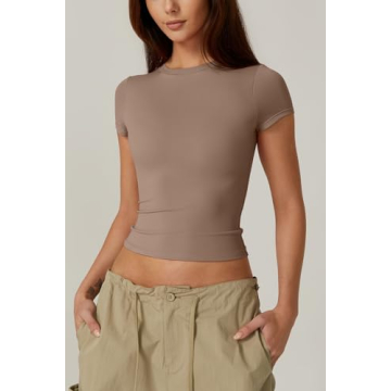 QINSEN Slim Fitted Crop Top for Effortless Style