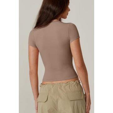 QINSEN Slim Fitted Crop Top for Effortless Style