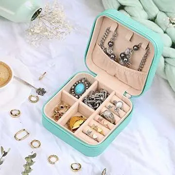 Western Jewelry Organizer Box Cowgirl Cow Print Travel Small Portable Jewelry Case for Country Girl Yellowstone Gift