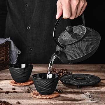 Velaze Cast Iron Teapot Set,Japanese Teapot Heat Preservation with Trivet,Stainless Steel Infuser and 2 Cups,Durable Cast Iron with a Fully Enameled Interior,Beautiful Hammered Design,700ML/23oz
