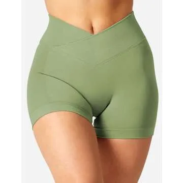 YEOREO Workout Shorts Women Scrunch 3.5" Seamless V Waist Amplify Shorts Sport Gym Shorts Green Small