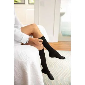 Dr. Scholl's Women's Compression Knee High Socks - Travel Comfort