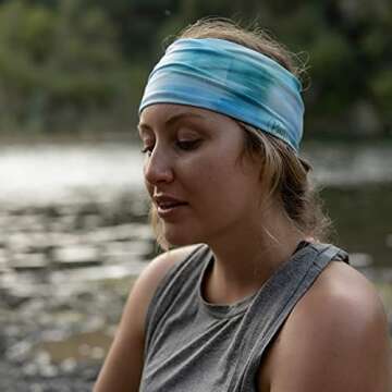 BUFF CoolNet UV Half Neck Gaitor, UPF 50 Sun Protection, Breathable, Cooling Bandana, Versatile, Quick Dry Face Mask, Black, Adult Size