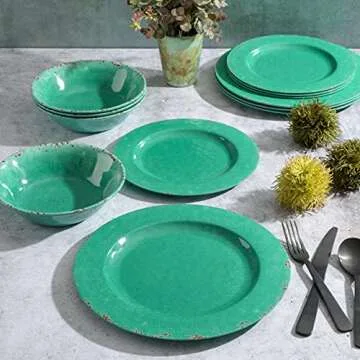 Gibson Home Mauna Melamine Dinnerware Set, Service for 4 (12pcs), Green