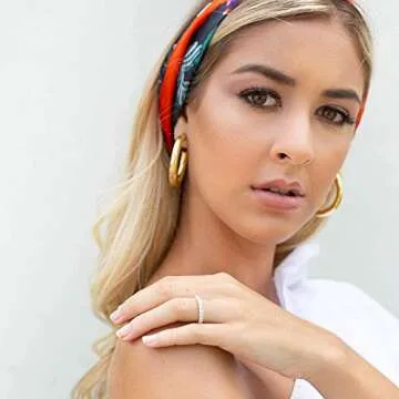 Elegant Stackable White Gold Rings for Women