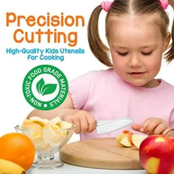 NutriChef 3-Piece Nylon Kitchen Baking Knife Set - Children's Cooking Knives, Safe to Use, Firm Grip, Serrated Edges, Kids' Knives, Protects Little Chef's Fingers, Good For Cutting Food & Vegetables