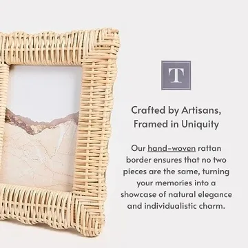 Stylish Two's Company Rattan Photo Frame - Rustic Décor