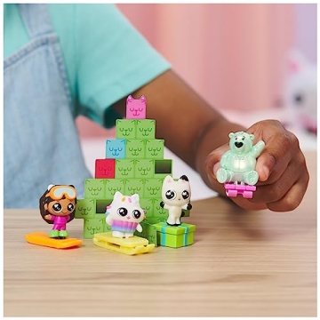 Gabby’s Dollhouse Advent Calendar with 24 Surprise Toys