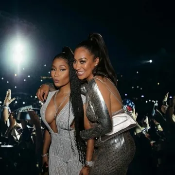 JBB Women's Silver Metallic Clutch Purse Y2K Tote Bags Evening Party Leather Shoulder Small Cute Designer Handbags